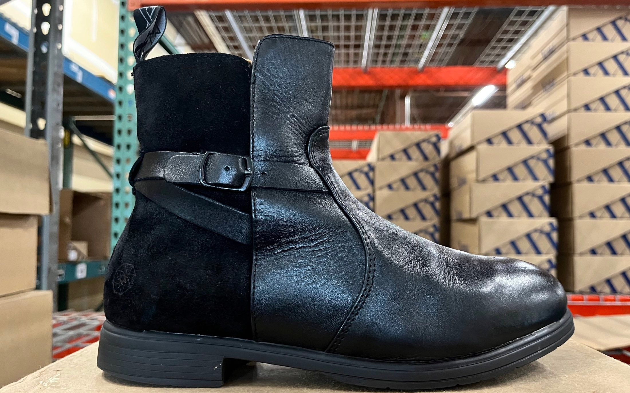 Weathered Fusion Mt Met Guard Steel-Toe Safety Boot for Women from Xena Workwear