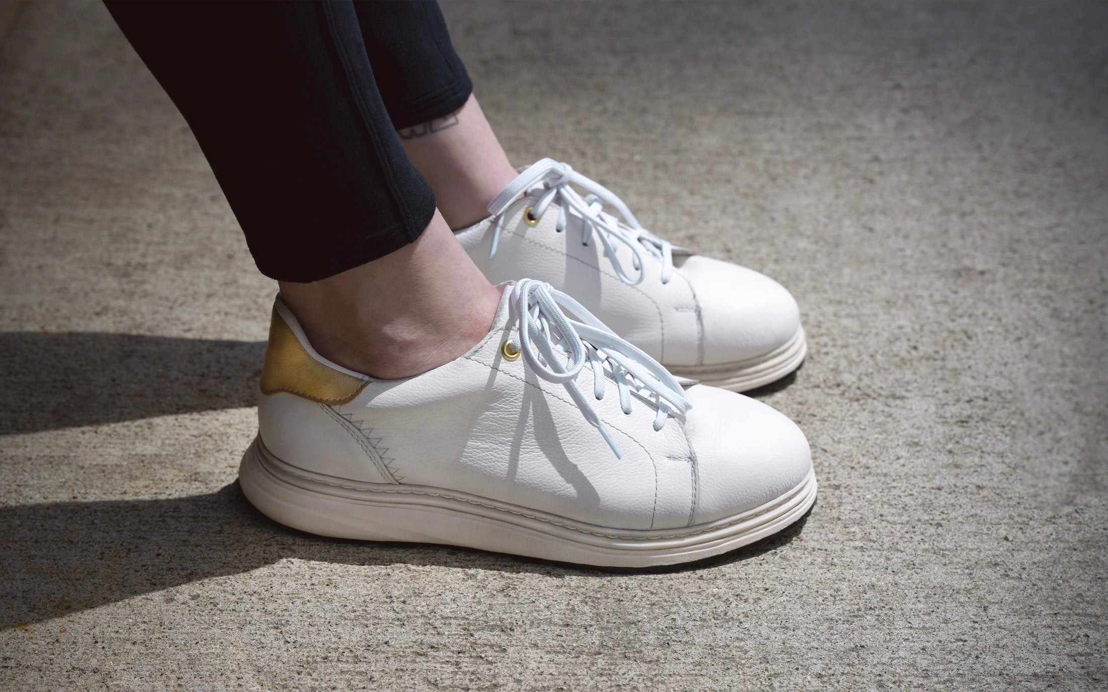 Women's Premium Leather Steel-Toe Shoe for Women by Xena Workwear in White Gold Full-Grain Leather – Rogue Steel