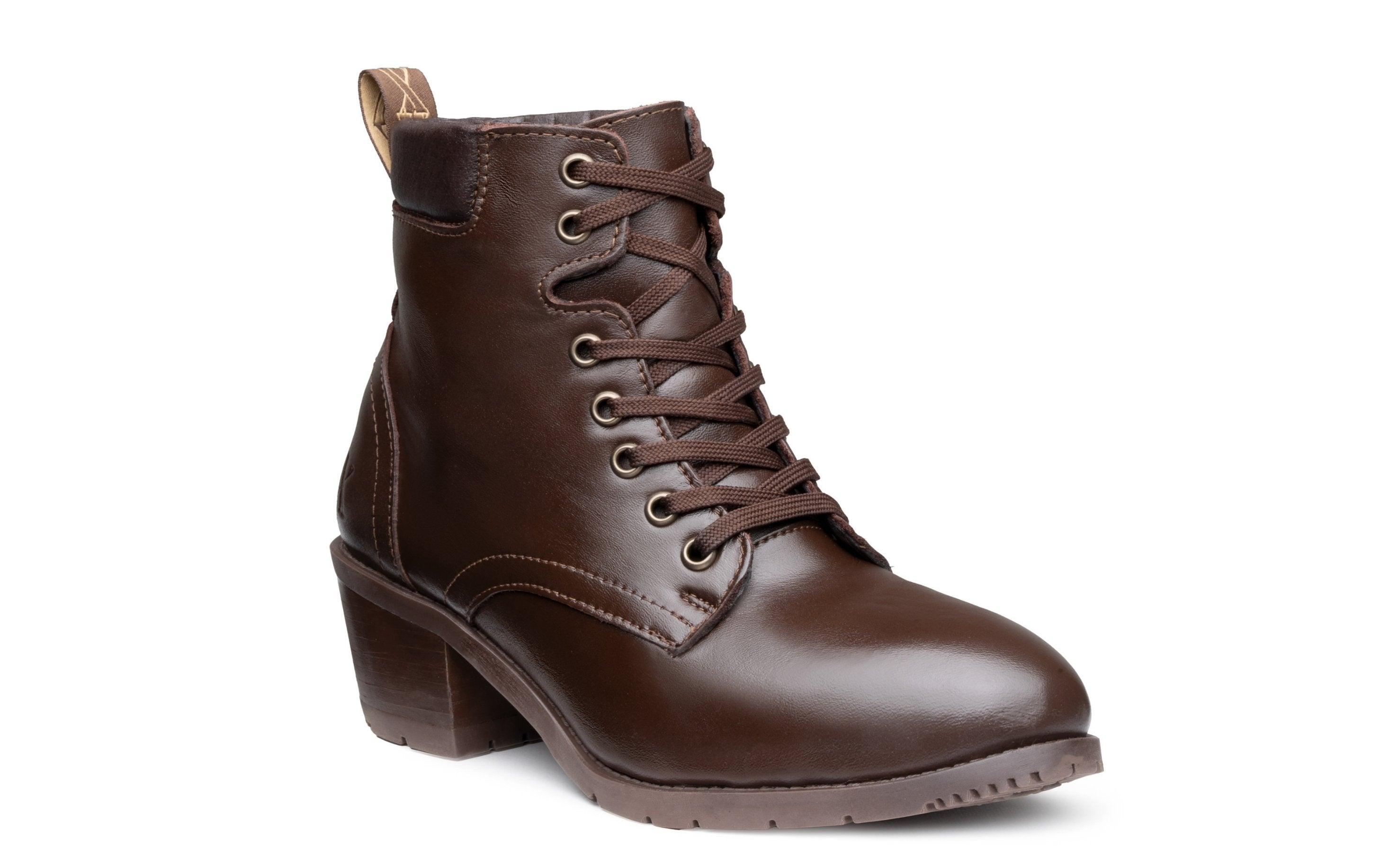 Xena Vega women's steel-toe safety boot in chestnut brown leather, three-quarter angle view