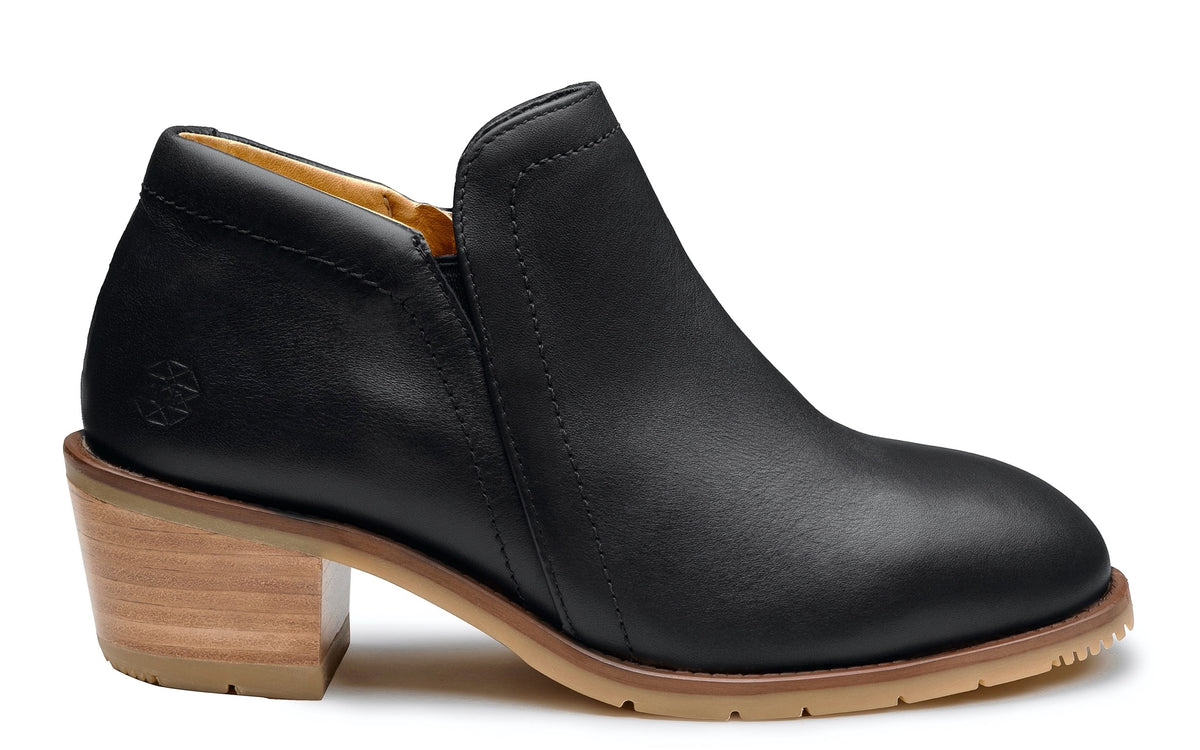 Stylish Women's Steel Toe Boots | Gravity